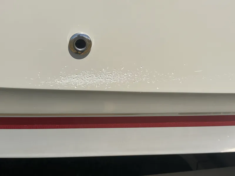Slide: The Image of Boston Whaler 230 VANTAGE 2017 - 30