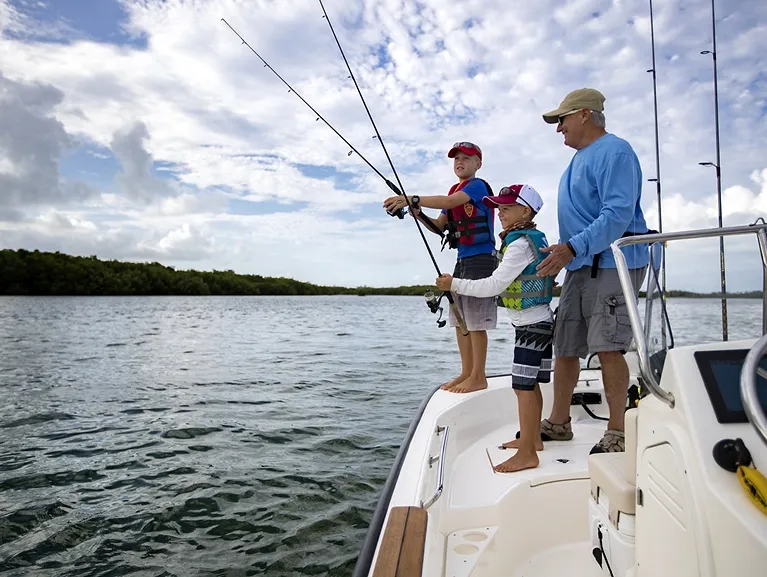 Slide: The Image of Boston Whaler 170MTK 2026 - 5
