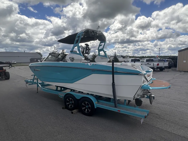 Slide: The Image of Nautique G23 2021 - 29