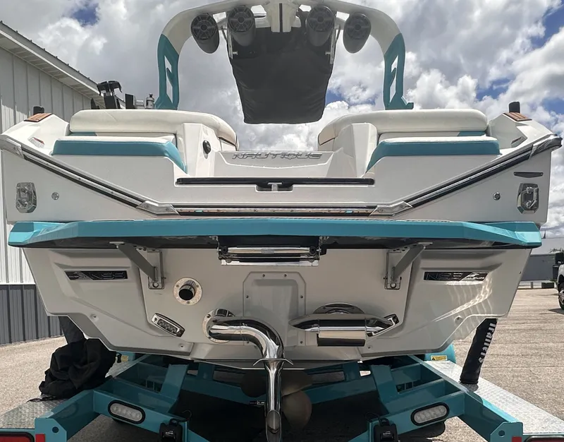 Slide: The Image of Nautique G23 2021 - 7