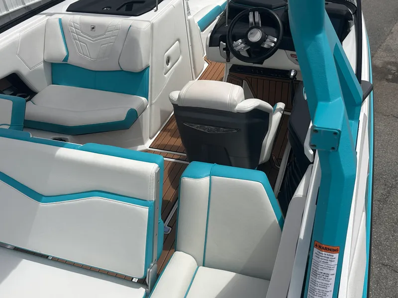 Slide: The Image of Nautique G23 2021 - 22