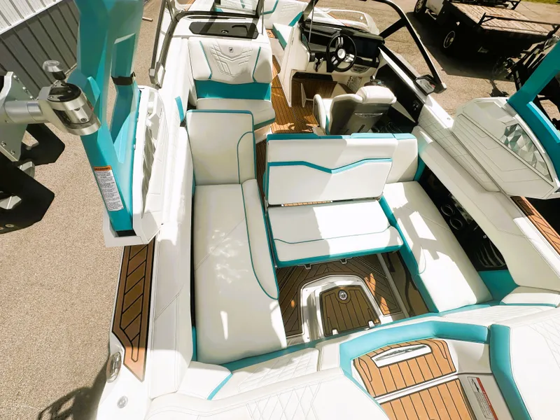 Slide: The Image of Nautique G23 2021 - 19