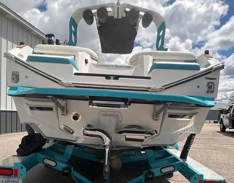 Slide: The Image of Nautique G23 2021 - 6
