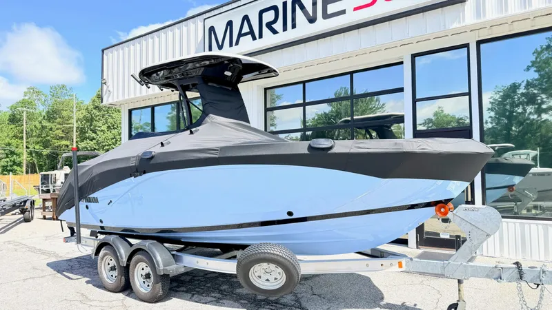 Slide: The Image of Yamaha FSH 222 Sport E 2025 - 3