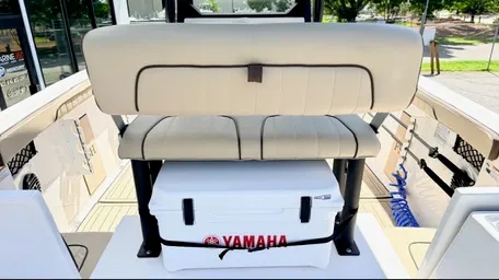 Slide: The Image of Yamaha FSH 222 Sport E 2025 - 8