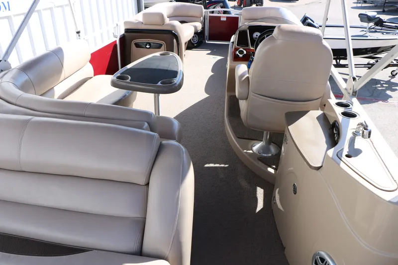 Slide: The Image of SUN Tracker Regency Party Barge 254 XP3 2014 - 32