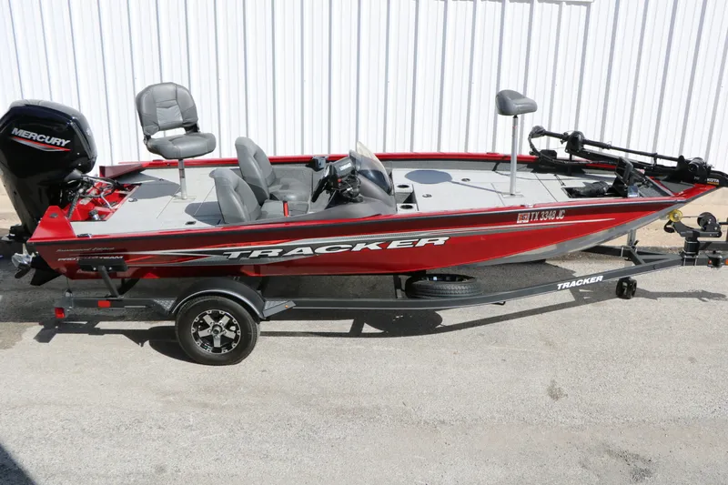 Slide: The Image of Bass Tracker 175 Txw Tournament Edition 2020 - 11