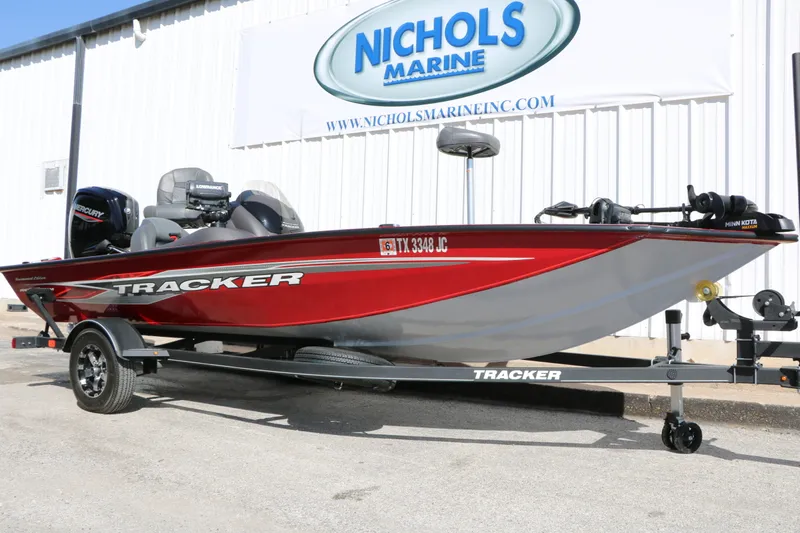 Slide: The Image of Bass Tracker 175 Txw Tournament Edition 2020 - 2