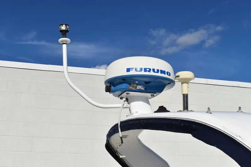 Slide: The Image of Larson 310 Cabrio 2005 - 100