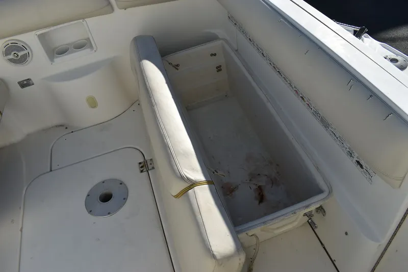 Slide: The Image of Larson 310 Cabrio 2005 - 16