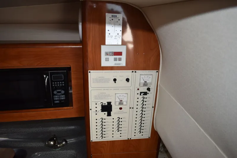 Slide: The Image of Larson 310 Cabrio 2005 - 46