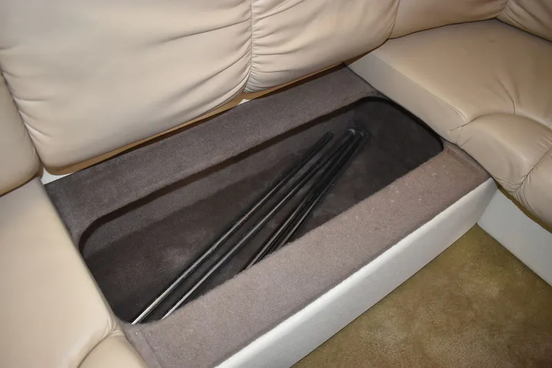 Slide: The Image of Larson 310 Cabrio 2005 - 76