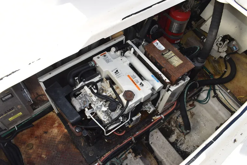 Slide: The Image of Larson 310 Cabrio 2005 - 92