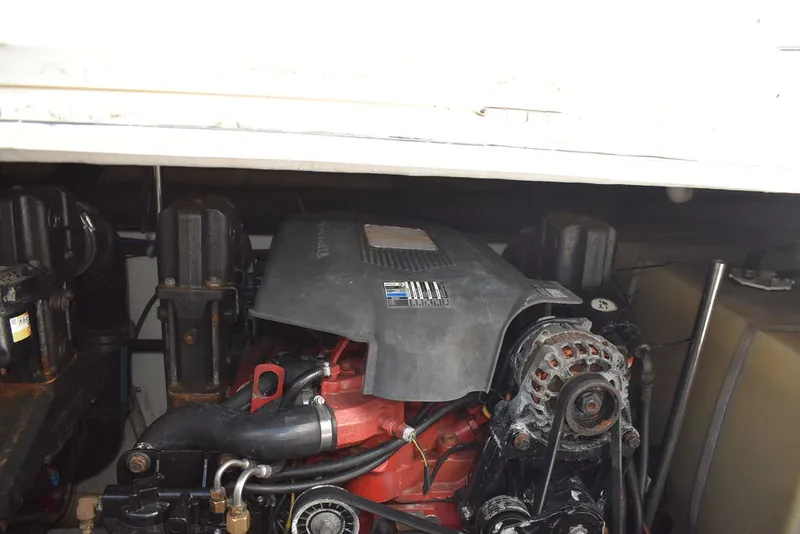 Slide: The Image of Larson 310 Cabrio 2005 - 95