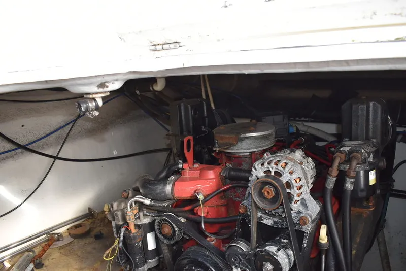 Slide: The Image of Larson 310 Cabrio 2005 - 96