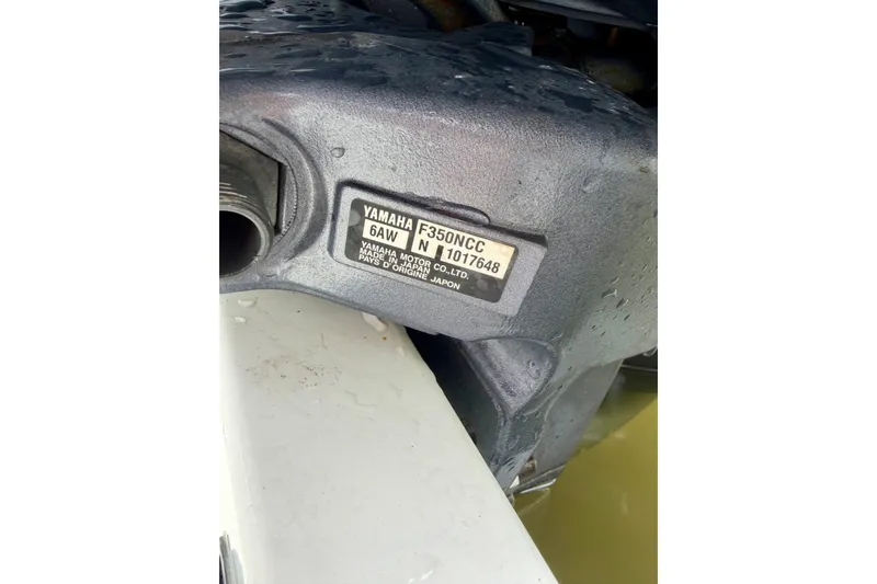 Slide: The Image of Jeanneau Leader 10.5 WA 2019 - 44