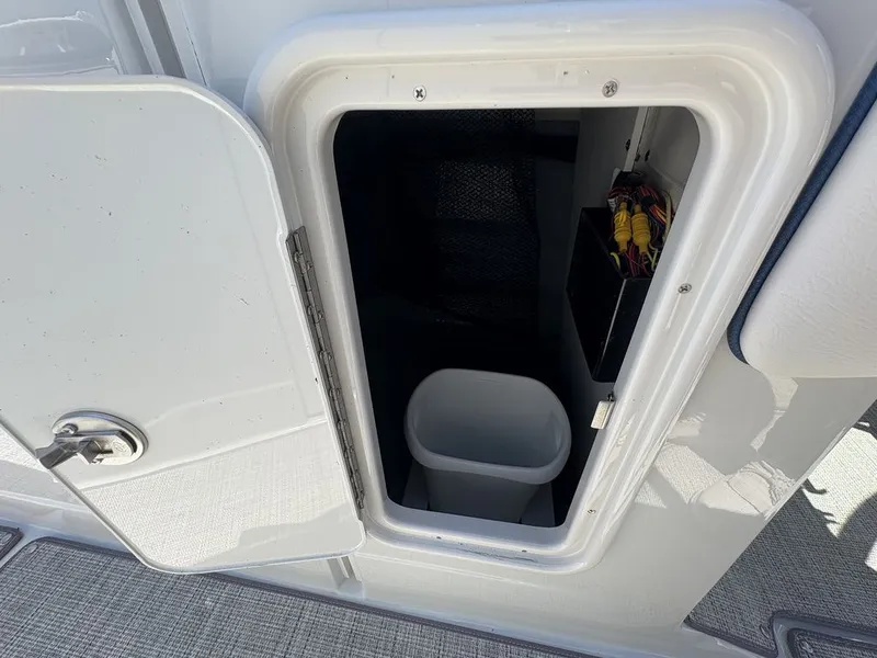 Slide: The Image of Crownline Boats 298 XSS 2026 - 30