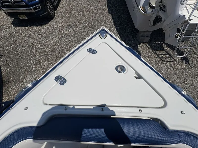 Slide: The Image of Crownline Boats 298 XSS 2026 - 38
