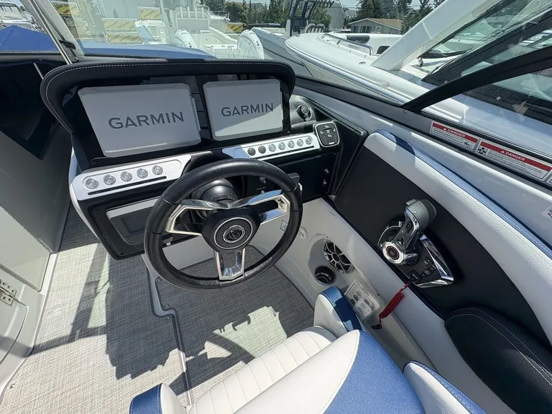 Slide: The Image of Crownline Boats 298 XSS 2026 - 22