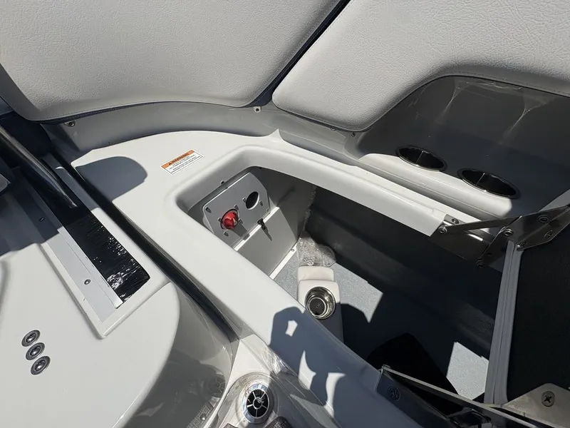 Slide: The Image of Crownline Boats 298 XSS 2026 - 16