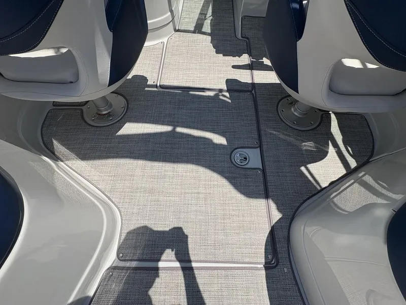 Slide: The Image of Crownline Boats 298 XSS 2026 - 20