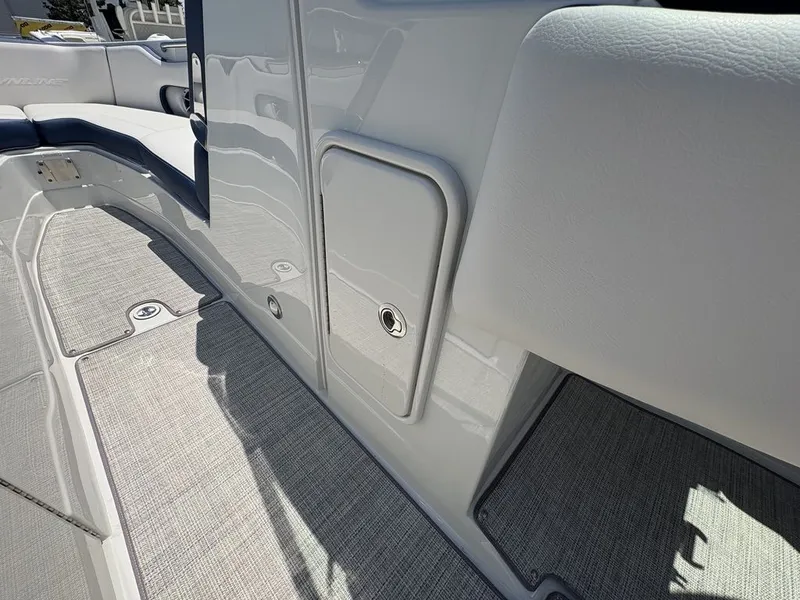 Slide: The Image of Crownline Boats 298 XSS 2026 - 28