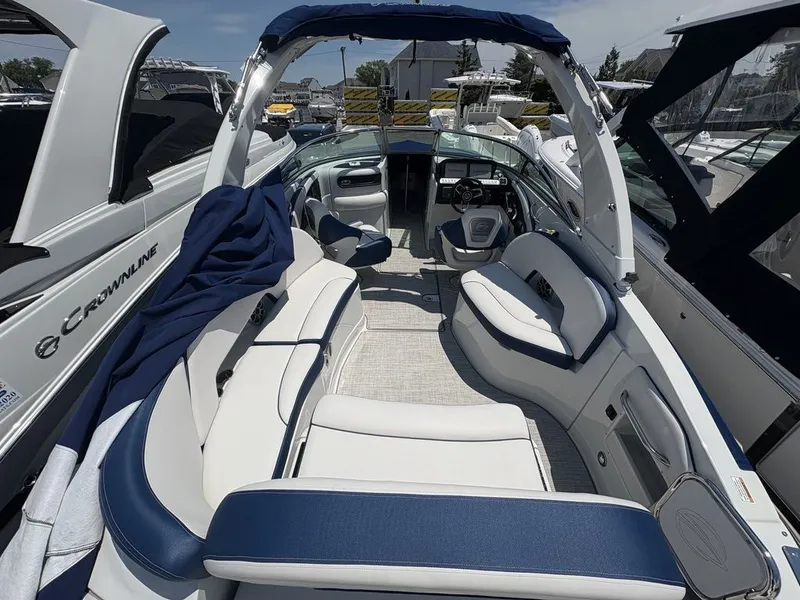 Slide: The Image of Crownline Boats 298 XSS 2026 - 6