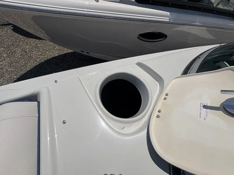 Slide: The Image of Crownline Boats 298 XSS 2026 - 32