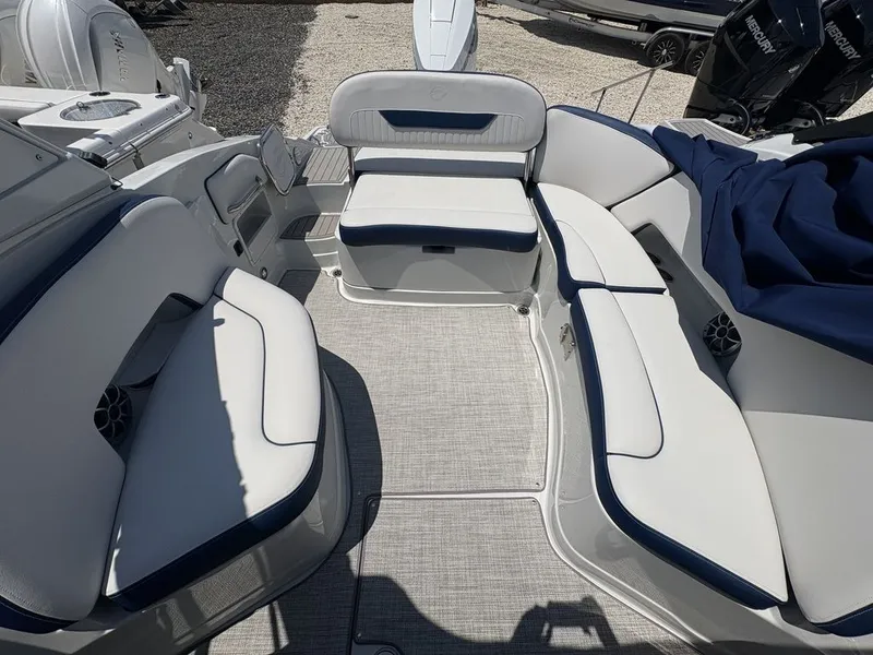Slide: The Image of Crownline Boats 298 XSS 2026 - 12