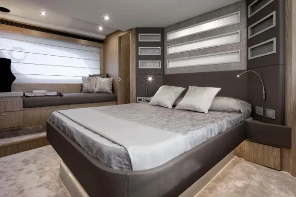 Slide: The Image of Ferretti 650 2017 - 15