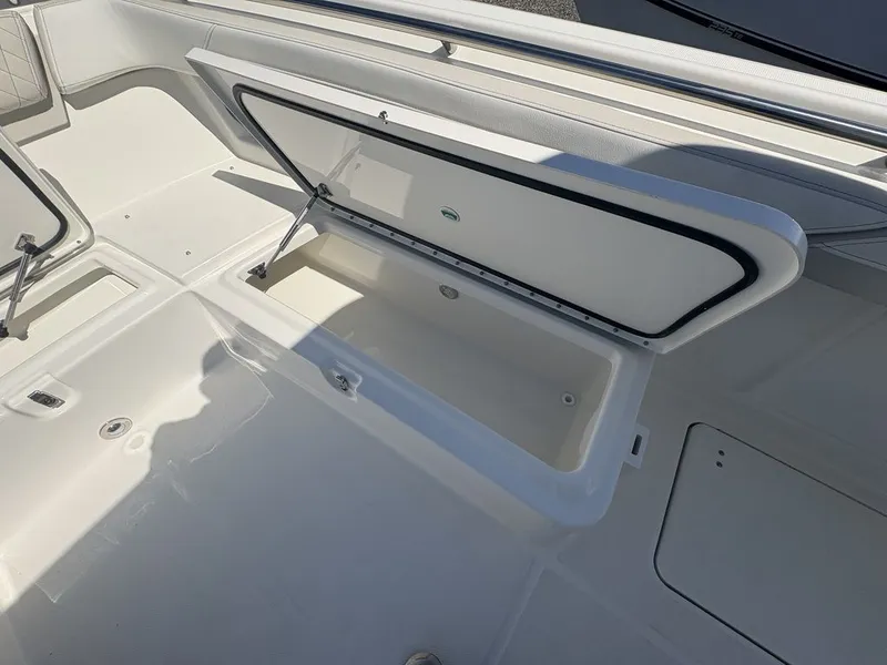 Slide: The Image of World Cat 280CC-X 2026 - 31