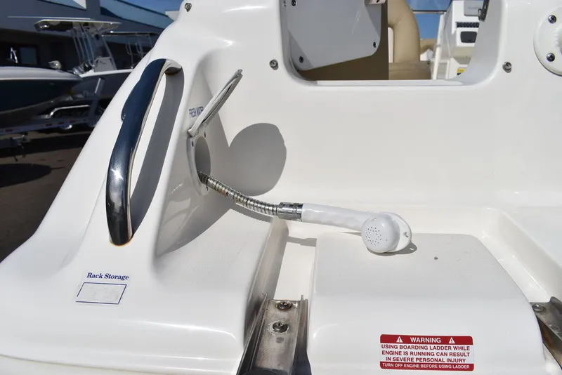 Slide: The Image of Key West Boats 239DFS 2019 - 21