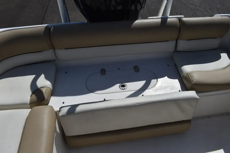 Slide: The Image of Key West Boats 239DFS 2019 - 24