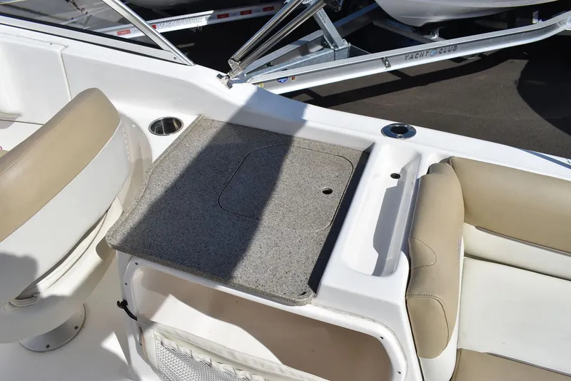 Slide: The Image of Key West Boats 239DFS 2019 - 34