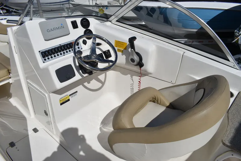 Slide: The Image of Key West Boats 239DFS 2019 - 35