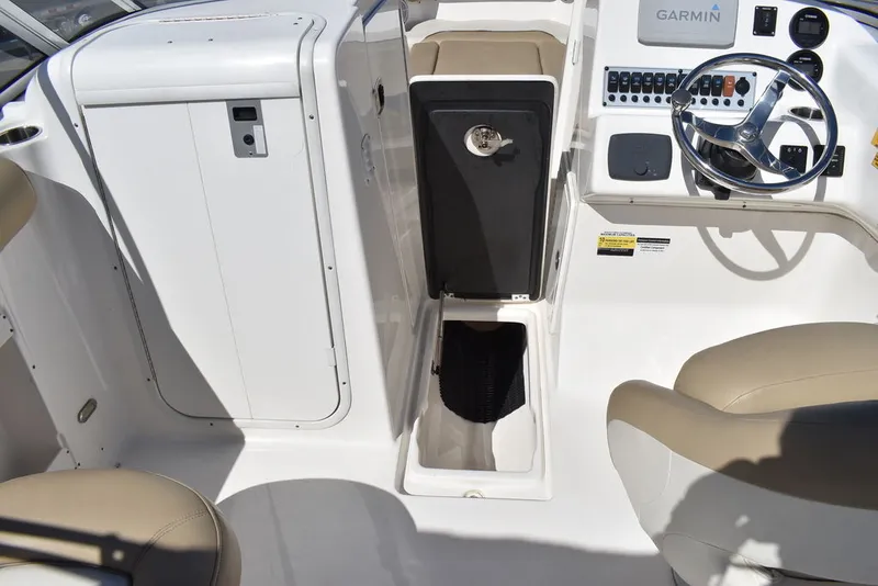 Slide: The Image of Key West Boats 239DFS 2019 - 52