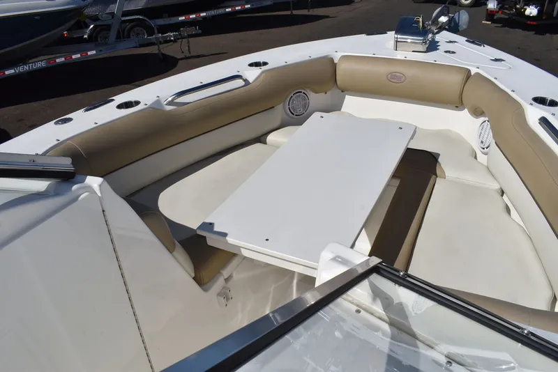 Slide: The Image of Key West Boats 239DFS 2019 - 60