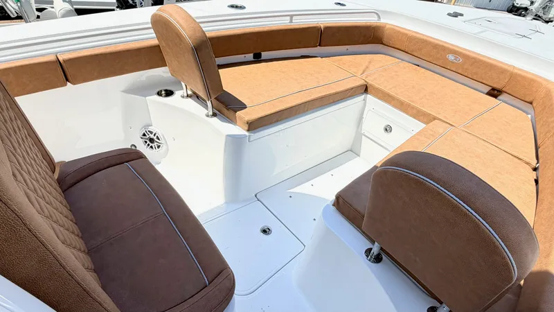Slide: The Image of Sea Hunt Ultra 275 SE 2027 - 22