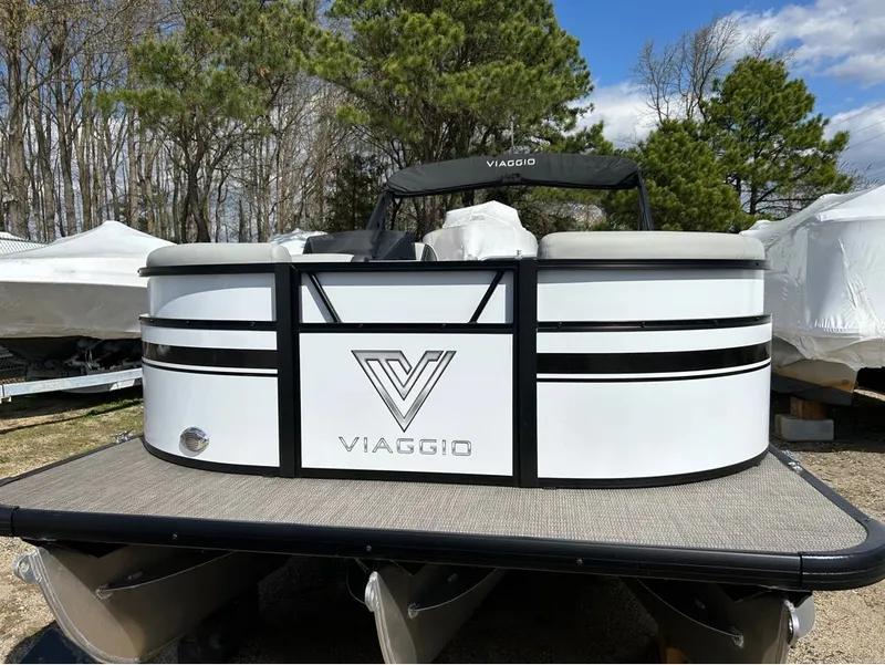 Slide: The Image of Viaggio L22U 2023 - 2