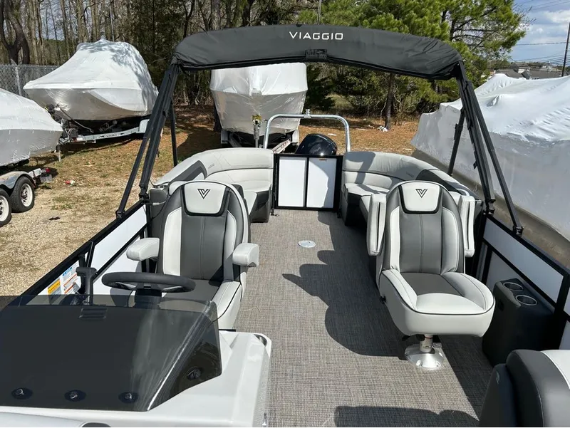Slide: The Image of Viaggio L22U 2023 - 9