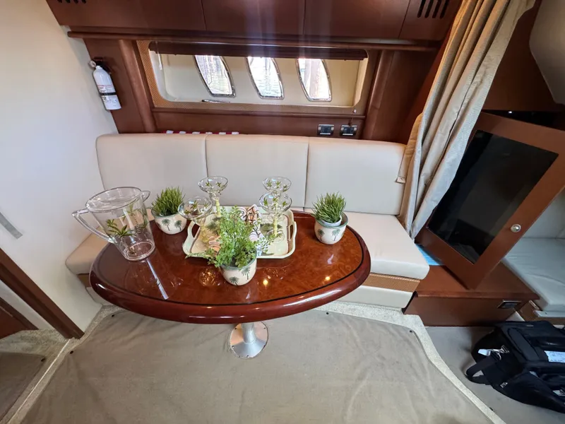 Slide: The Image of Sea Ray 38 Sundancer 2007 - 19