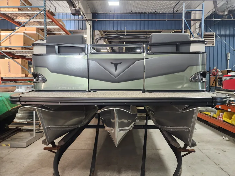 Slide: The Image of Avalon Venture - 21 PLUS 2' Patio Pad FT Cruise Rear Bench 23' Tritoon "Velour Silverleaf" 2026 - 16