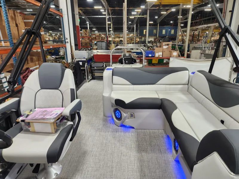 Slide: The Image of Avalon Venture - 21 PLUS 2' Patio Pad FT Cruise Rear Bench 23' Tritoon "Velour Silverleaf" 2026 - 9