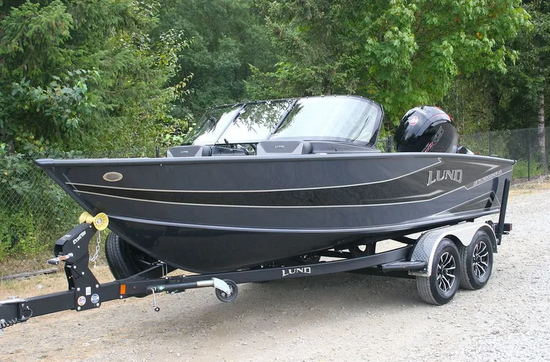 The Image of Lund 1875 Crossover XS Sport 2027 - 0