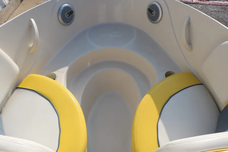 Slide: The Image of Sea Ray 185 Sport 2006 - 16