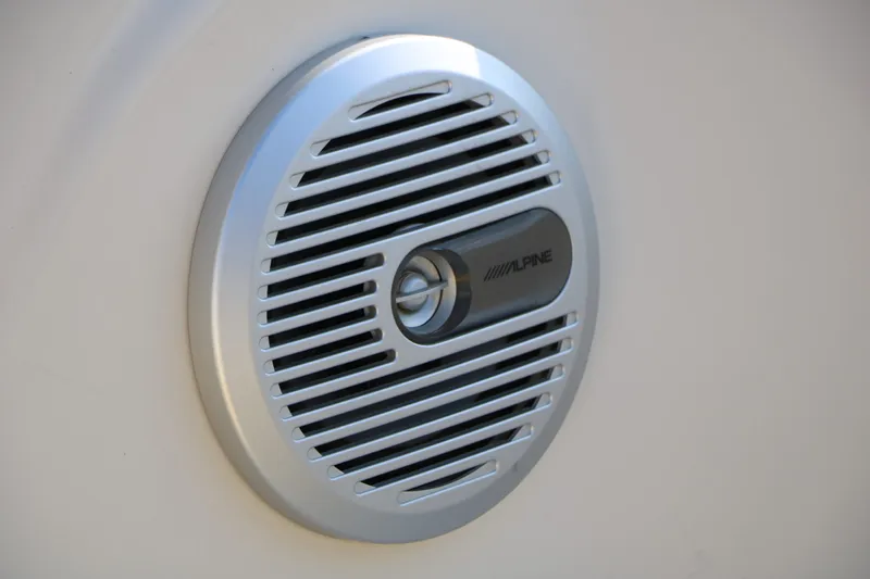 Slide: The Image of Sea Ray 185 Sport 2006 - 24