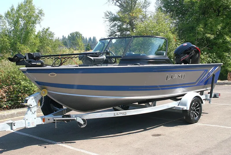 The Image of Lund 1775 Impact XS Sport 2027 - 0