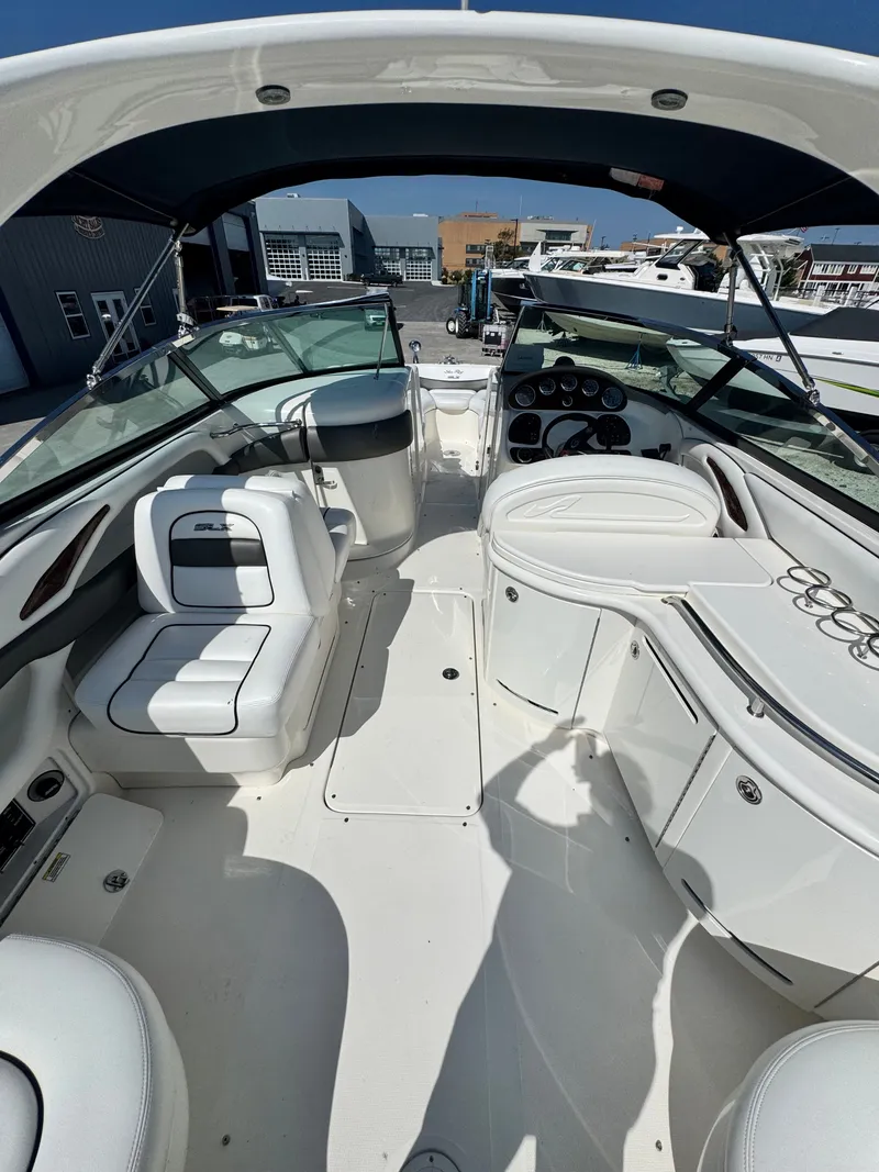 Slide: The Image of Sea Ray 290 SLX 2007 - 8