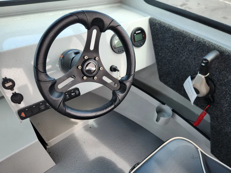 Slide: The Image of Boulton Powerboats Sentinel Pro 21 2027 - 10