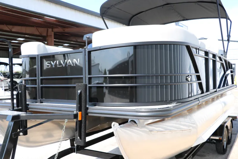 Slide: The Image of Sylvan Mirage 8520 CLZ DH 2026 - 5